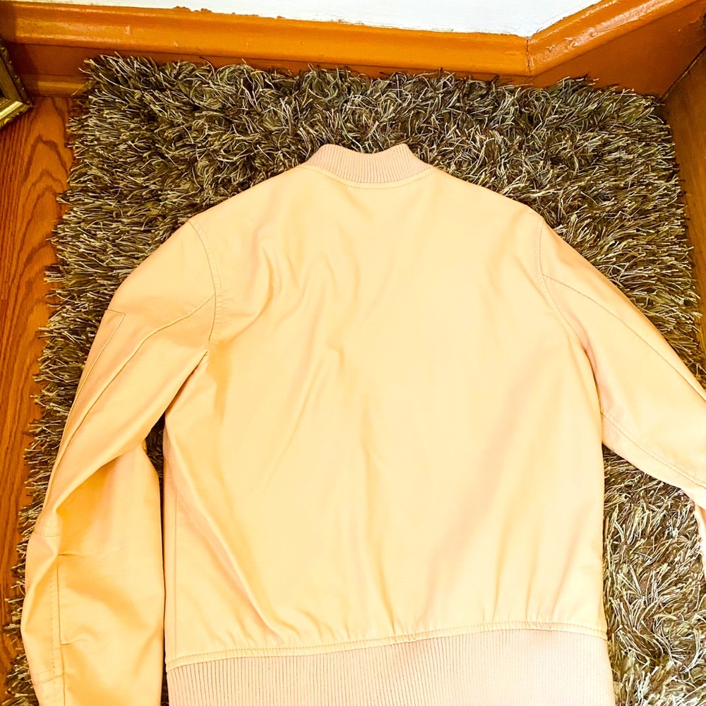 Jacket - Picture 9 of 9